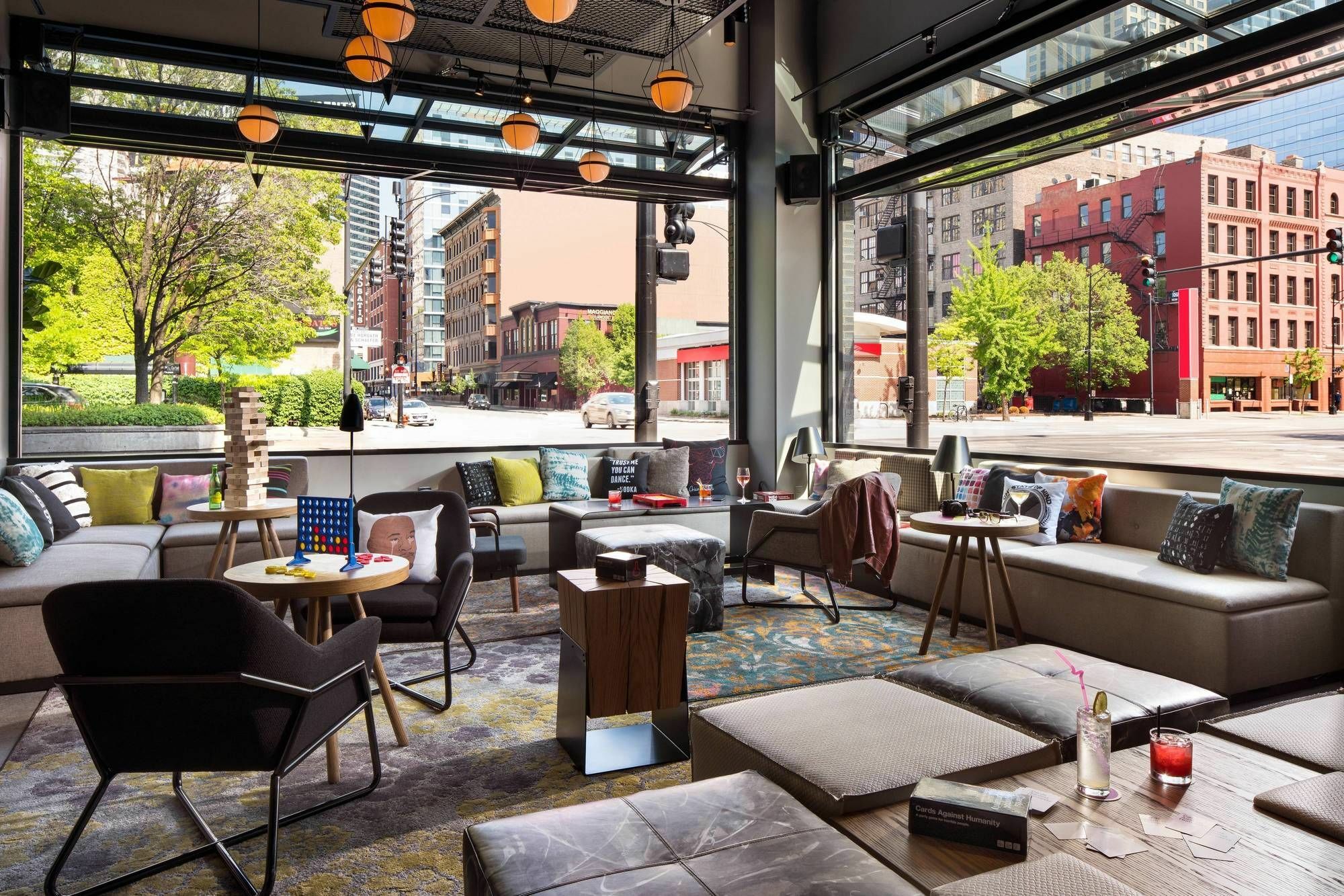Hotel Moxy Chicago Downtown Exterior foto